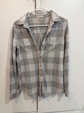 Gray and White Plaid Button-Up Shirt - Classic women's Flannel